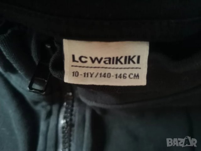 черна блуза с дълъг ръкав на LC waikiki ръст 140-146см 10-11год , снимка 2 - Детски Блузи и туники - 49333166