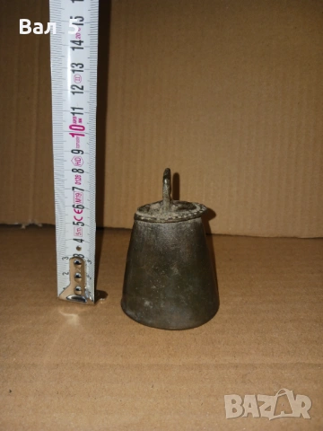 Стар бронзов чан