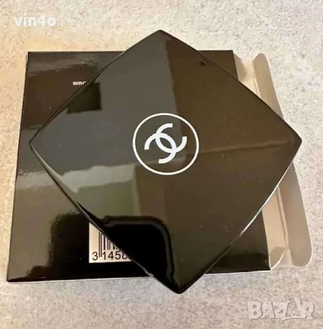 козметично огледалo Chanel, снимка 3 - Декоративна козметика - 56028831