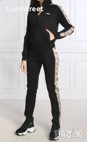 Дамски Екипи 🤍 Guess 