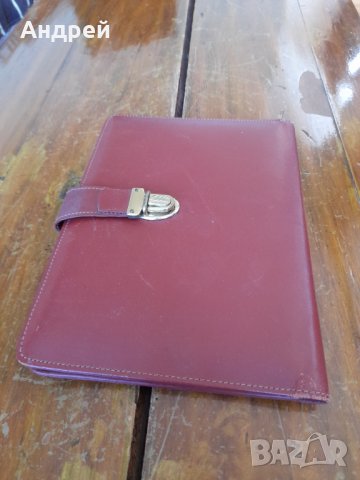 Стара чантичка за документи Techsnabexport