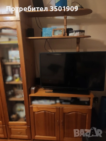 Холна секция - гардероб + ТВ шкаф, снимка 3 - Секции и витрини - 52704515