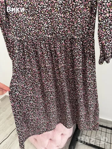 Рокля в размер М, снимка 18 - Рокли - 48511309