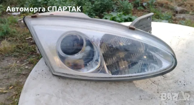 Фар десен HYUNDAI COUPE I (RD) 1.6 16V