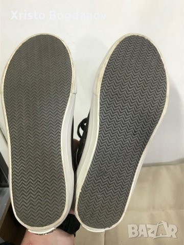 Дамски кецове на ,,GUESS” номер 37, снимка 3 - Кецове - 36793306