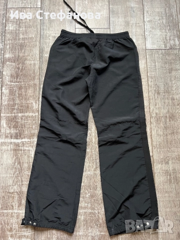 Уникален оригинален спортен черен панталон долнище Nike Найк класически модел , снимка 2 - Панталони - 51700442