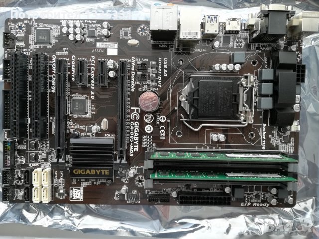 GIGABAYTE B85-HD3 Intel i5-4690K, снимка 2 - Дънни платки - 36972316