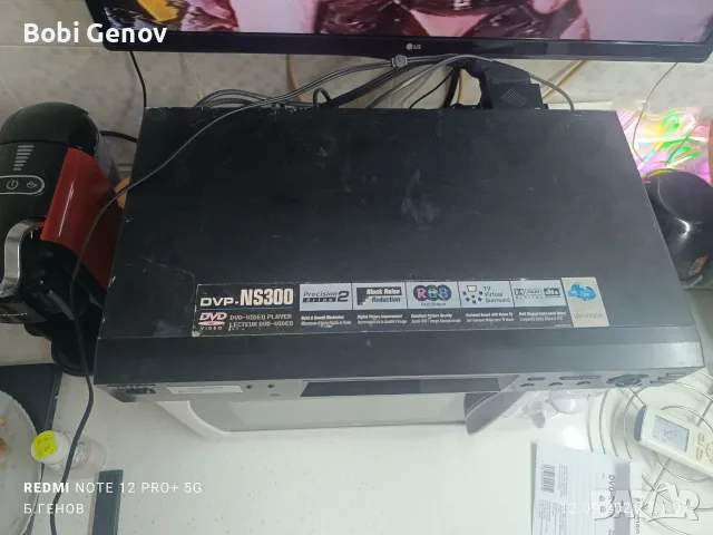 DVD sony ns 300, снимка 3 - Плейъри, домашно кино, прожектори - 56047016