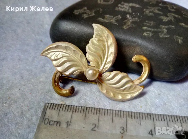 СТАРА ИЗЯЩНА ФЛОРАЛНА ПОЗЛАТЕНА ПЕРЛЕНА РЕТРО АРТ БРОШКА ФИНА РЪЧНА ИЗРАБОТКА 45677, снимка 6 - Антикварни и старинни предмети - 48818868
