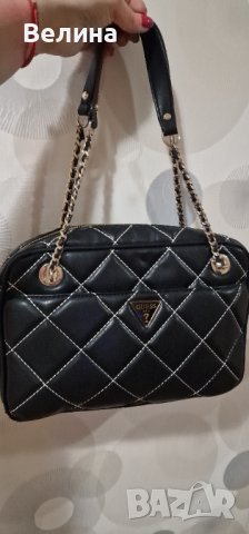 Оригинална чанта guess