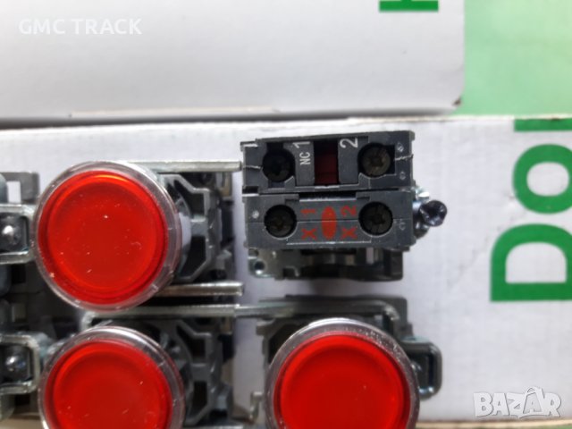 Светещ бутон стоп  за ел.табло Шнайдер