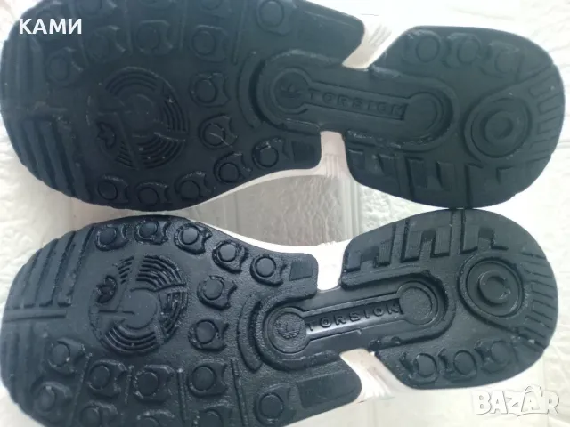 Adidas Limited Edition маратонки 33н, снимка 8 - Детски маратонки - 49526827