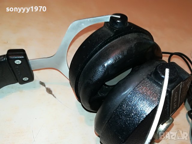 HI-FI BEYERDYNAMIC DT220-HEADPHONES MADE IN GERMANY 0108221136, снимка 11 - Слушалки и портативни колонки - 37557464