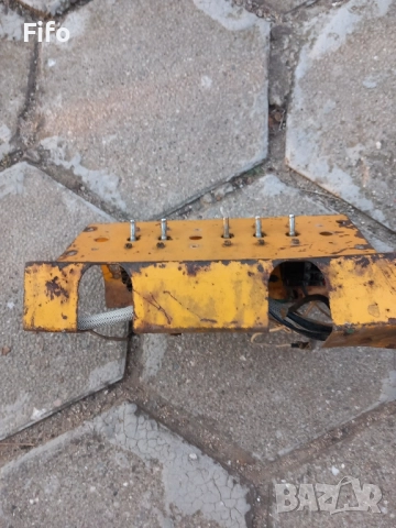 Табло с прекъсвачи/копчета /ключове , снимка 8 - Селскостопанска техника - 51800046