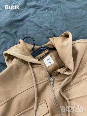 Дамско горнище, снимка 3 - Спортни екипи - 52584517