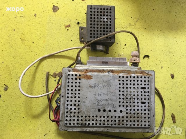 Старо радио за ретро автомобил, снимка 4 - Части - 37302564