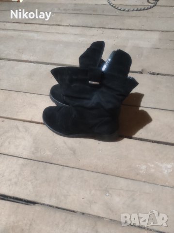 Дамски боти - падарък / безплатно, снимка 2 - Дамски боти - 42833286