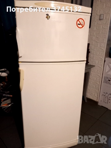 Хладилник с горна камера Gorenje , снимка 7 - Хладилници - 51536585