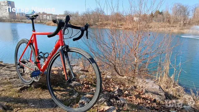 Шосеен велосипед Focus Izalco Race, Размер L - 56cm, снимка 3 - Велосипеди - 49008263