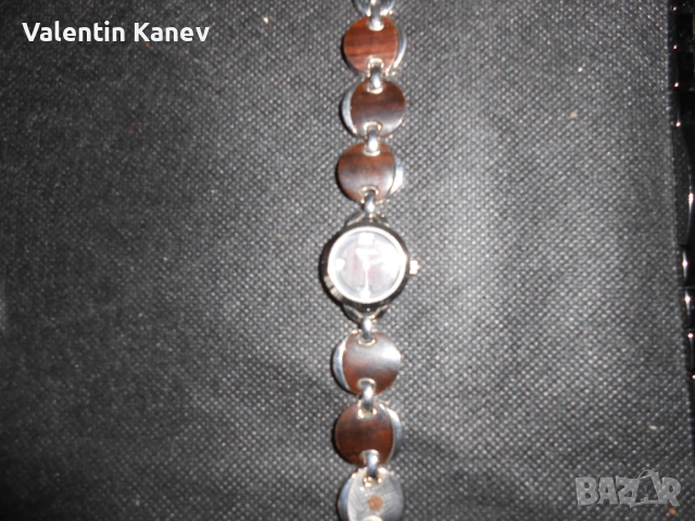 Fossil -Swiss,дамски часовник-гривна