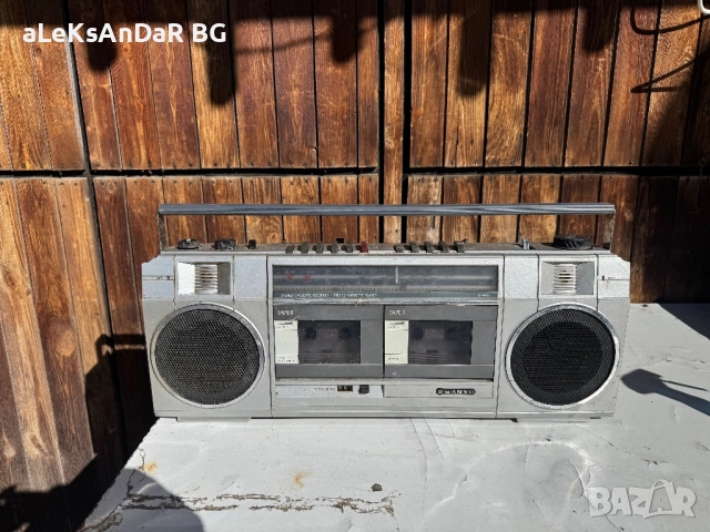 Радио касетофон Sanyo 