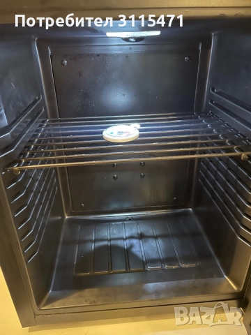 Хладилна витрина мини бар , снимка 2 - Хладилници - 52844655