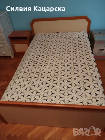 легло с нощно шкафче, снимка 2 - Спални и легла - 47633198