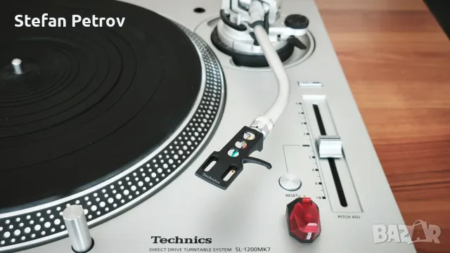 Technics sl1200 mk7