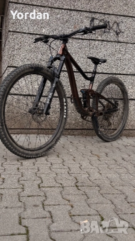 Продавам Enduro велосипед Giant Trance X1 2024 – перфектно състояние, без нито една драскотина!, снимка 7 - Велосипеди - 52664475