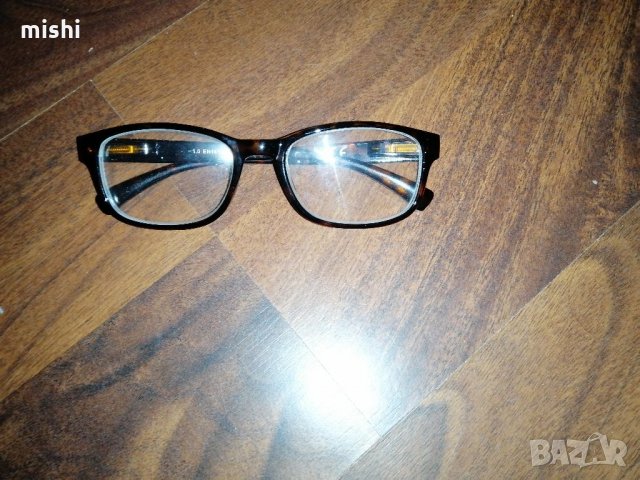 Страхотни нови очила , снимка 2 - Слънчеви и диоптрични очила - 32186930