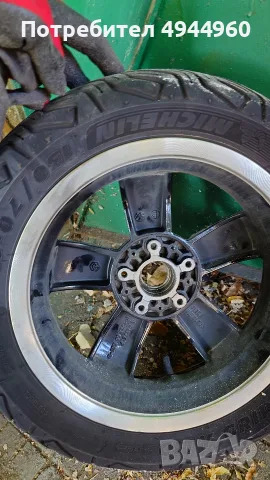 Джанти 12" Веспа Vespa GTS 300, снимка 3 - Гуми и джанти - 56242147