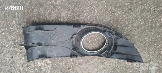 решетка за ляв халоген за Renault Espace G000180256, снимка 3 - Части - 50650234