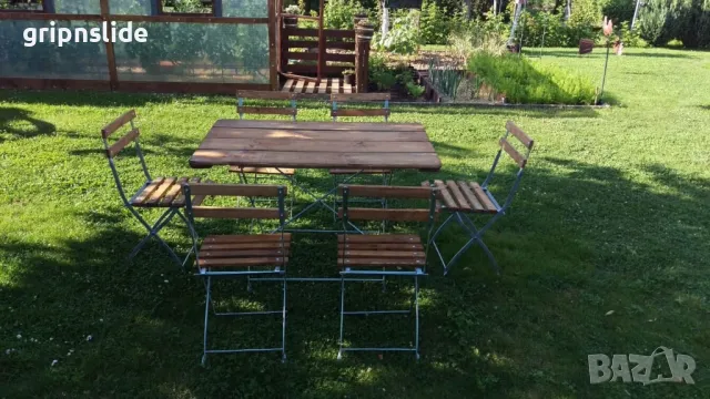 сгъваеми маси от дърво и метал