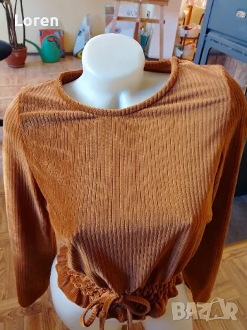 Блуза кадифе в кафяв цвят, снимка 3 - Блузи с дълъг ръкав и пуловери - 49083938