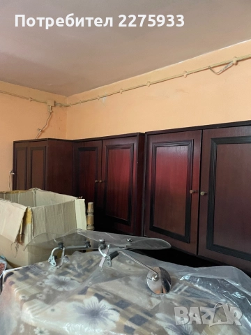 Х.Секция,Гардероби 2 броя стари модели,тежки и огромни.Спалня стара полирана, снимка 2 - Гардероби - 51556697