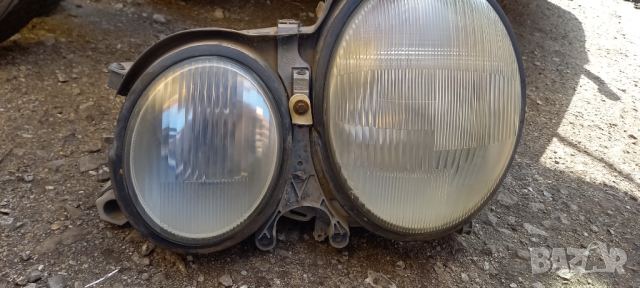 Ляв фар за Mercedes W210 E-Class, снимка 2 - Части - 44805938