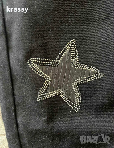 НОВИ дамски дънки със звезди (размер М), снимка 2 - Други - 51191669