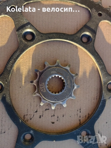 Венци и верига Honda CR CRF, снимка 2 - Мотоциклети и мототехника - 52425225