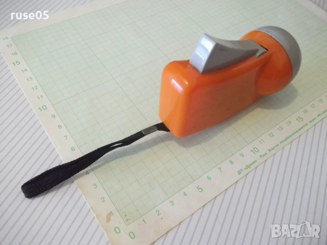 Фенер с динамо работещ, снимка 5 - Други - 52107799