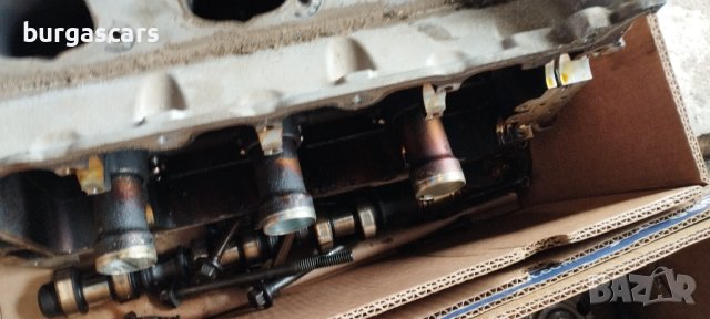 Двигател на части Chevrolet Captiva 3.2 - 230к.с. глави валове бутала и др. - 11лв, снимка 4 - Части - 42222667