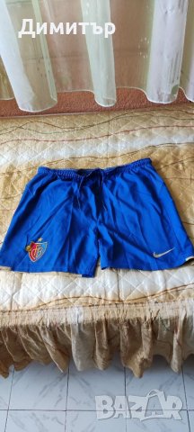 Nike Basel, снимка 1 - Къси панталони - 36656770