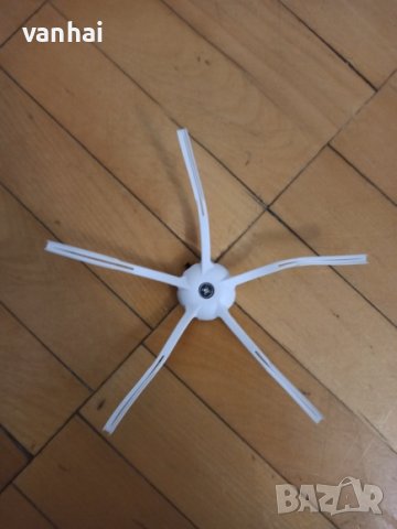 Странична четка за Xiaomi Roborock S5 S6 Max Pure S60 S65 S50 E25 E4, снимка 1