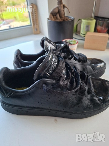 Сникърси Адидас, снимка 2 - Маратонки - 54313604