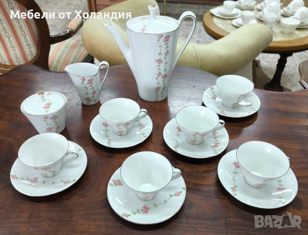 Бавярски порцеланов сервиз за кафе/чай, снимка 2 - Сервизи - 53122291