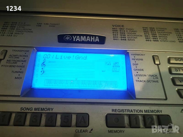 синтезатор клавир пиано YAMAHA DGX-300 с 6 октави и динамична клавиатура, снимка 6 - Синтезатори - 53298903