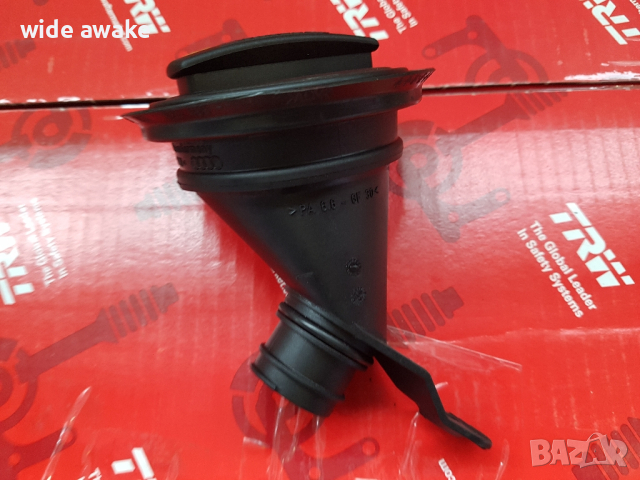 Гърловина за масло AUDI Q7 3.0TDI, снимка 3 - Части - 44672476