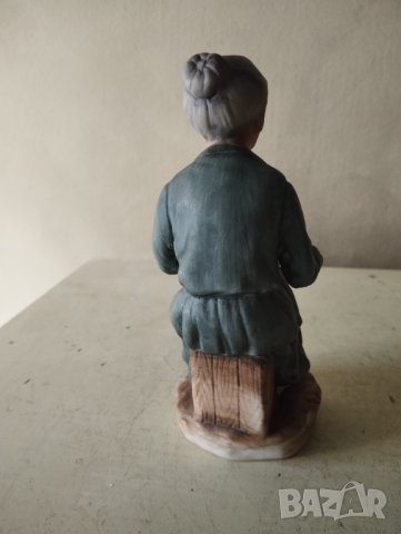 порцеланова статуетка, снимка 3 - Статуетки - 42697830