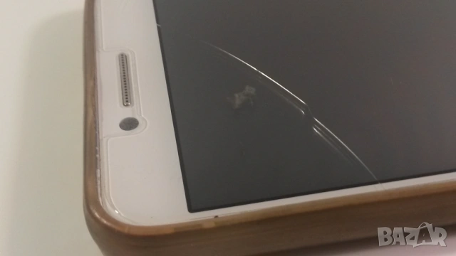 Телефон Lenovo Vibe A2020a40 с пукнат дисплей, снимка 3 - Lenovo - 54193751