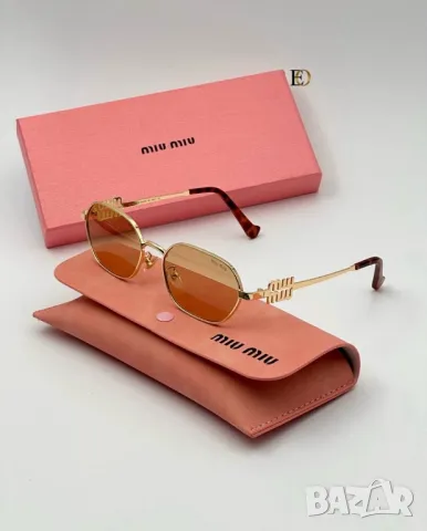 очила с калъф miu miu , снимка 2 - Слънчеви и диоптрични очила - 50350238