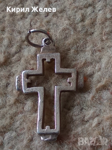 Старо сребърно кръстче 18407, снимка 5 - Колиета, медальони, синджири - 52358655